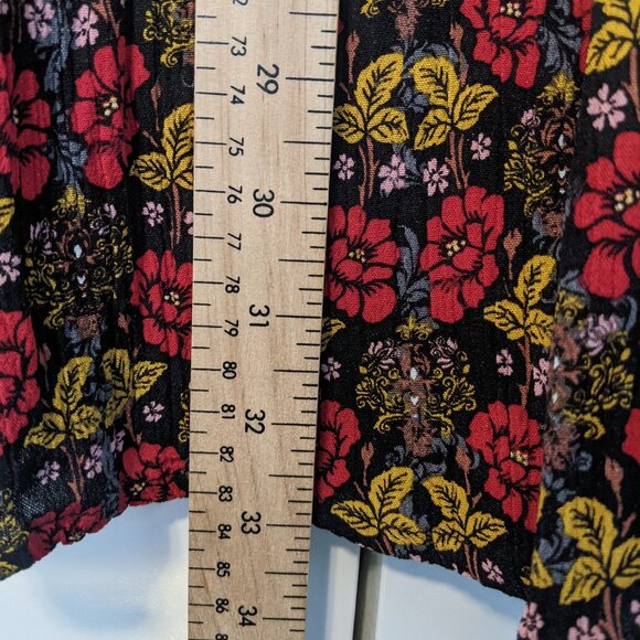 Floral Dress with Long Sleeves - Picture 7 of 9